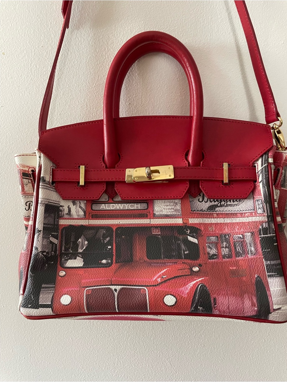 Authentic Bagghy London Print handbag